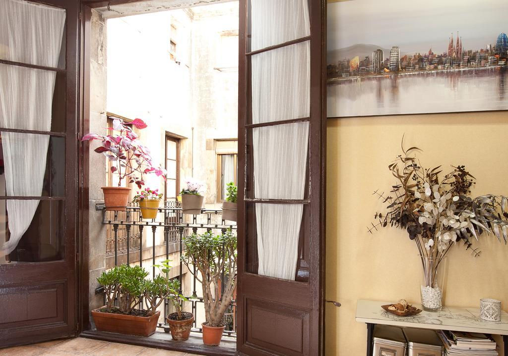 Pension Mariluz Barcelona Luaran gambar
